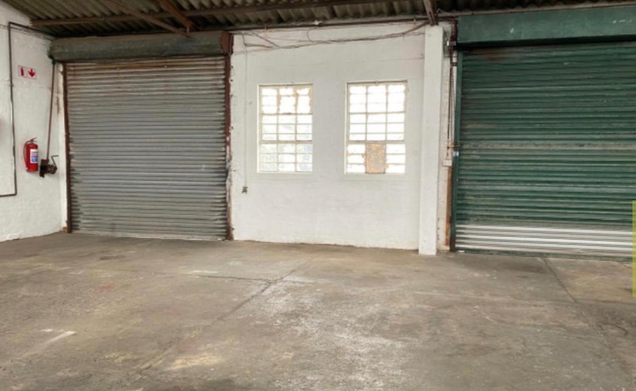 To Let commercial Property for Rent in Paarden Eiland Western Cape